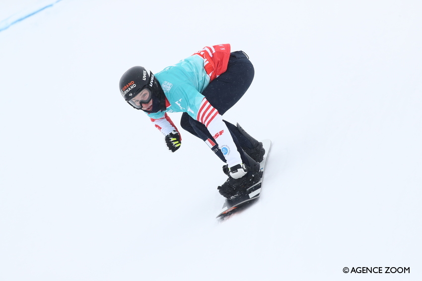 Notre snowboardeuse, <a href="/NMoenneloccoz/">Nelly Moenne Loccoz</a>, a décidé de mettre fin à sa carrière sportive. La FFS tient à la remercier pour son parcours d’athlète et son esprit d'équipe. Nous lui apporterons tout notre soutien dans ses projets futurs. Voici son annonce : bit.ly/2SVMG1V #sbx