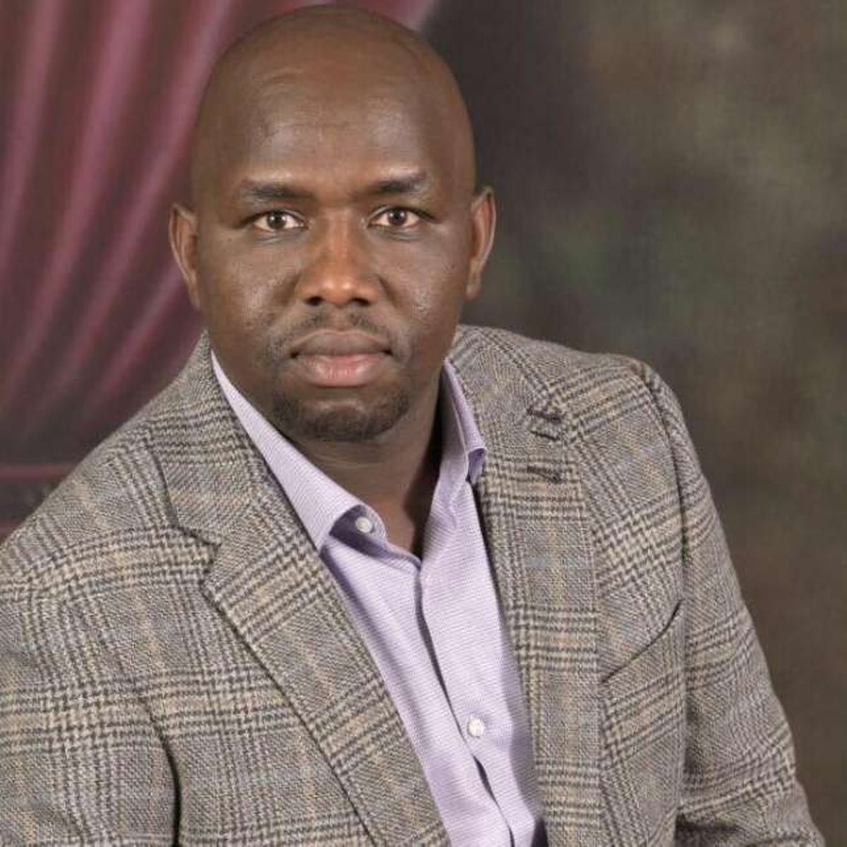 TomOchiel1's tweet photo. Murkomen you're the story of line of today, Gideon Moi taking over you. Let's see his power as majority leader. Like for Gideon and retweet for Murkomen #UhuruFumigatesJubilee https://t.co/RmAaSqOrlc