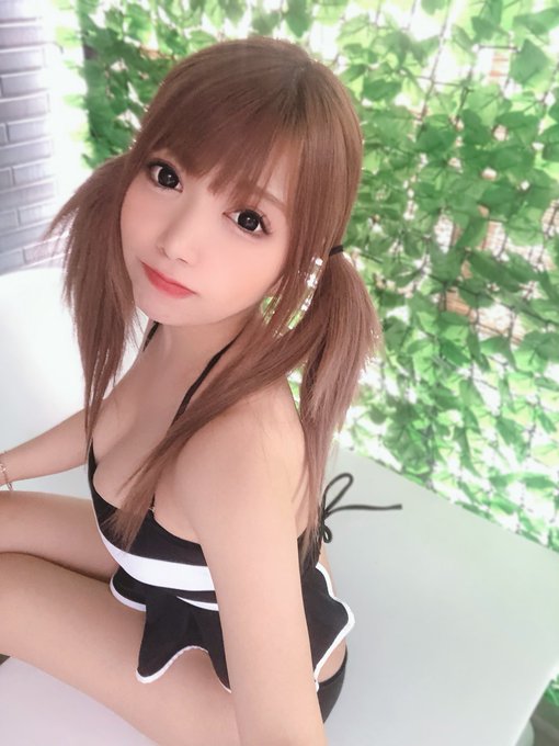 ねぇどれをインスタの投稿にしようかな？😇どれが盛れてるかな？😇 自撮りばっかりさーせん😇 https://t.co/dYvZg5bQHJ<a href="/tag/%E7%AB%A5%E8%B2%9E%E3%82%92%E6%AE%BA%E3%81%99%E3%82%BB%E3%83%BC%E3%82%BF%E3%83%BC"class="tags"><span>#童貞を殺すセーター</span></a>