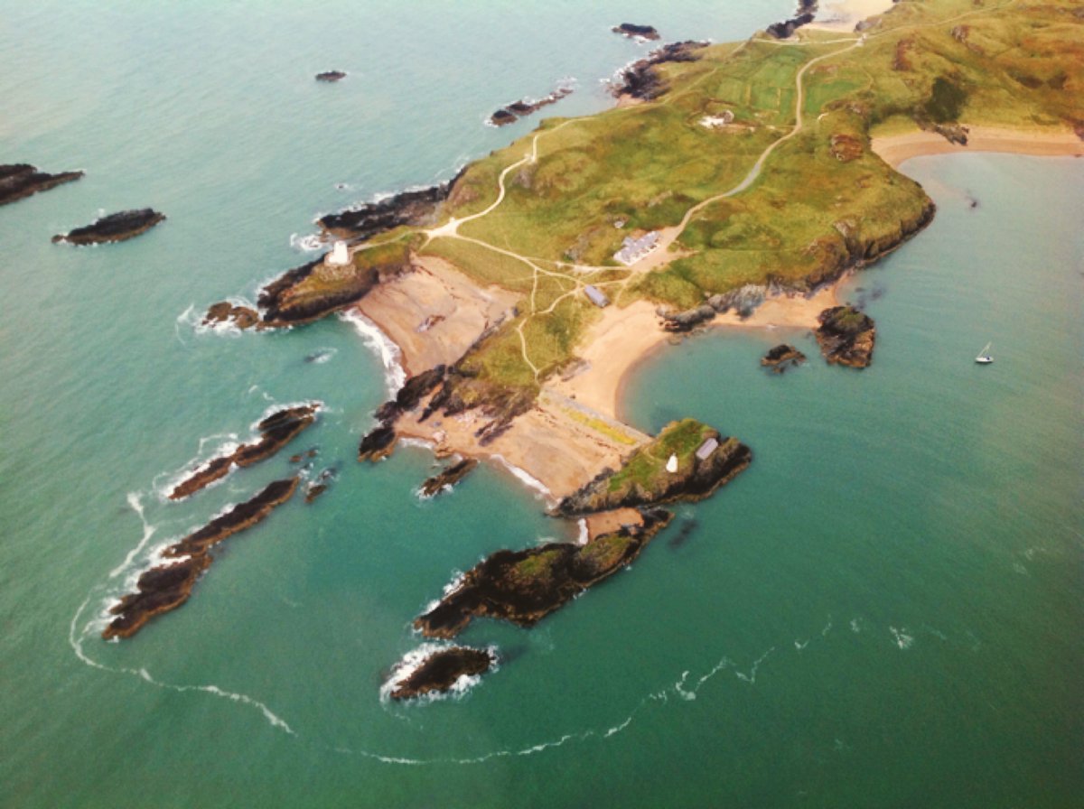 #llanddwynisland #newborough #ynysmon photo taken in 2014 from a helicopter flight from Caernarfon airfield I took around Anglesey. Miss my “spiritual home “