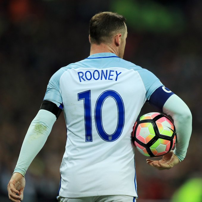 goal's tweet photo. Today's #PlayerInFocus is Wayne Rooney 🙌

Man Utd's all-time leading scorer.

England's all-time leading scorer.

🏆🏆🏆🏆🏆 Premier League
🏆🏆🏆🏆 Community Shield
🏆🏆🏆 League Cup
🏆 FA Cup
🏆 Champions League
🏆 Europa League
🏆 Club World Cup https://t.co/BtLUv2J1ME