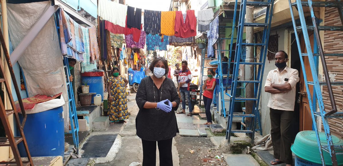 BDUTT's tweet photo. We've reached 8th state of Maharashtra as we travel On The Road with the Pandemic and clock 8000 kilometres as we hit our 56th day of ground reporting. Mumbai friends we are in your city. We began the day in Dharavi, 8.5 lakh people in 2.4 Square kms. Reports soon on @themojo_in https://t.co/qw10s5mv8U
