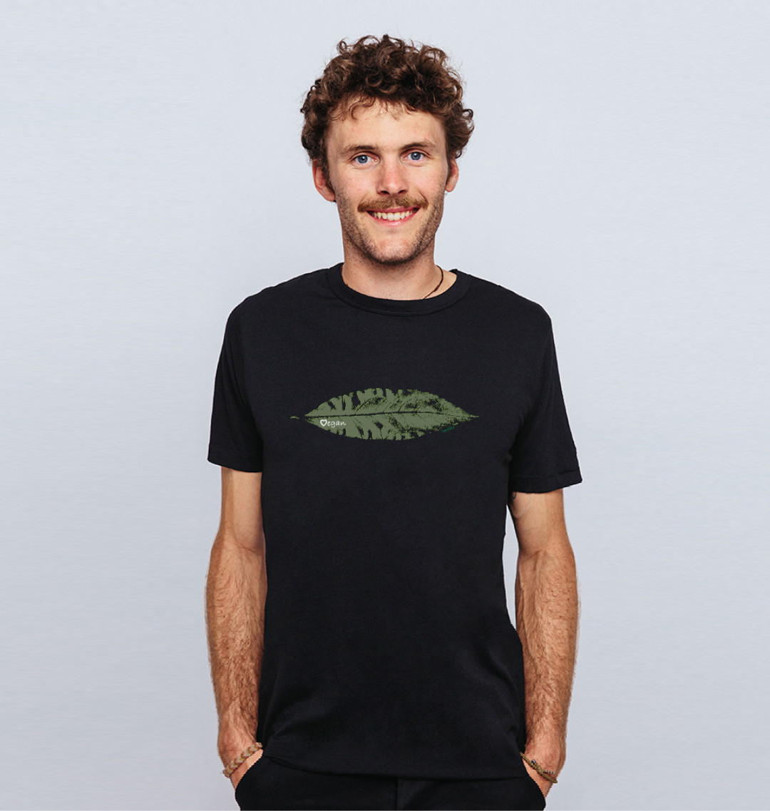 OriginalSchuse's tweet photo. Looking for Vegan wear? Check out https://t.co/QcDid9fC3k Cool ethical choice designs #plasticfreepackaging #organiccotton #wearandshare https://t.co/ASsuwPBcXR