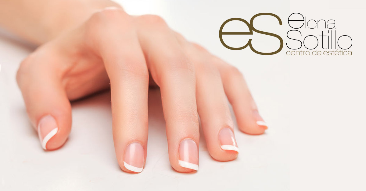 La primavera está en su pleno apogeo, por eso tu uñas debería notarlo. Ven a nuestro centro de estética y dale vida a tus manos con nuestros esmaltes de uñas. Coge tu cita y luce una manicura perfecta 📲 elenasotillo.com/medicina-estet… | #CentrodeEstéticaElenaSotillo #Aljarafe #Manicura