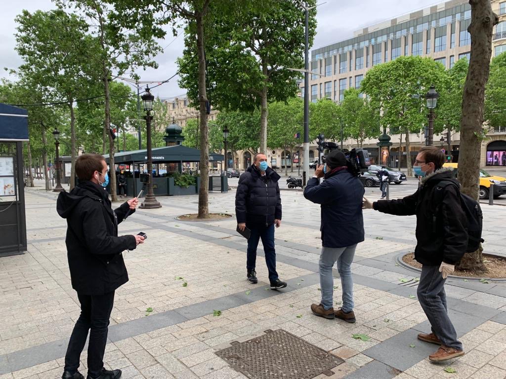 Spéciale déconfinement : #MorandiniLive en direct des Champs-Élysées ! RDV dans quelques minutes sur <a href="/CNEWS/">CNEWS</a> et <a href="/NonStopPeople/">Non Stop People</a> 📺