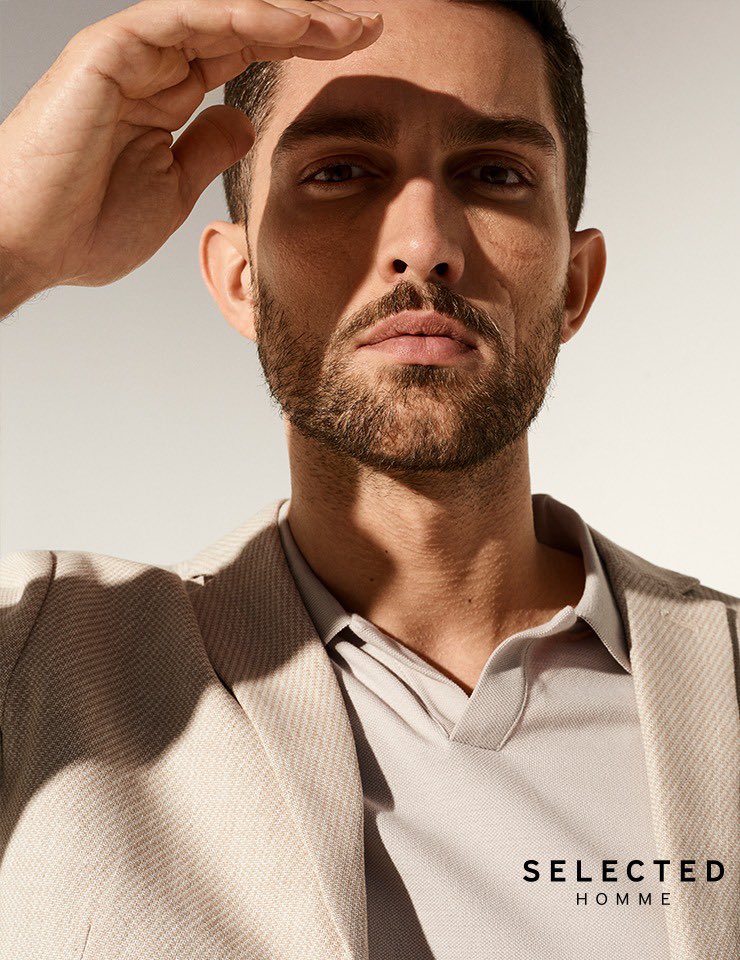 SelectedIndia's tweet photo. Summer Wardrobe| Start light this summer with classic neutrals.
#SelectedHomme #FeelSelected #RESPONSIBLYCRAFTED https://t.co/fhiLYrK9oN