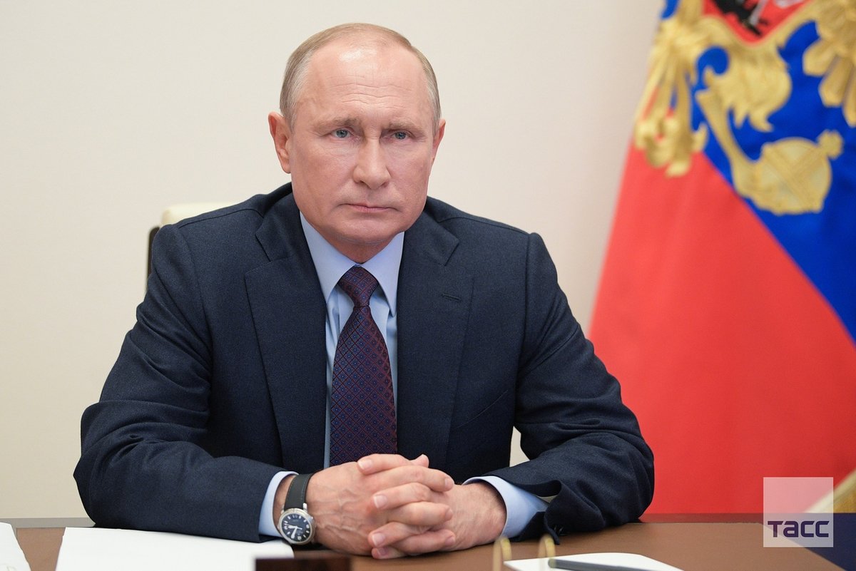 tass_agency's tweet photo. Путин поручил Минздраву проконтролировать доступность медпомощи пациентам с хроническими заболеваниями:
https://t.co/yebpcZGvE2 https://t.co/4Gmy5Mif2g