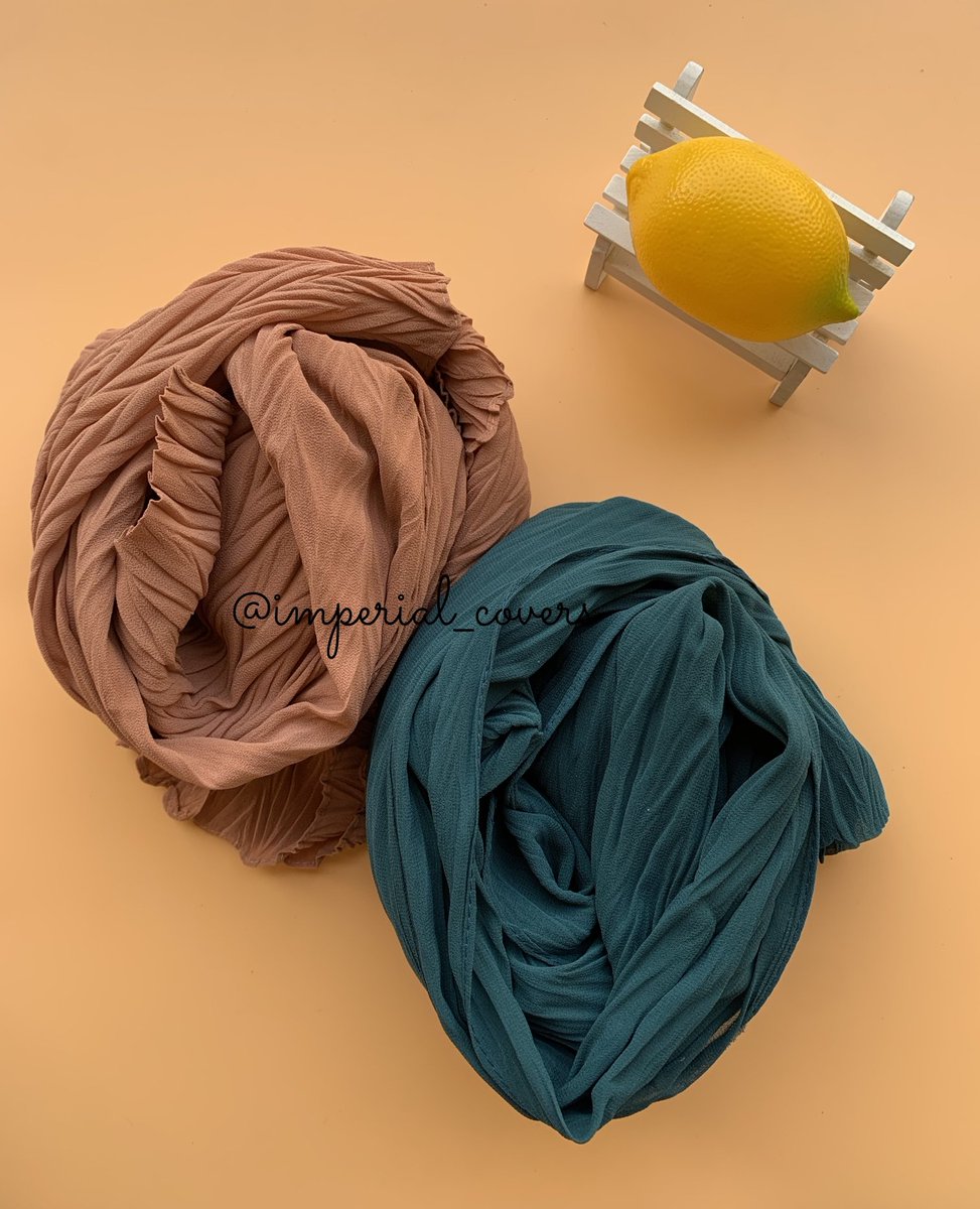 ImperialCovers's tweet photo. Zigzag pleated Scarf 
Fabric: chiffon 
Top notch quality 
N2500 each 
https://t.co/QiWtsp4sb1 
#imperial_covers #coveredinstyle https://t.co/joeuzq3IP1