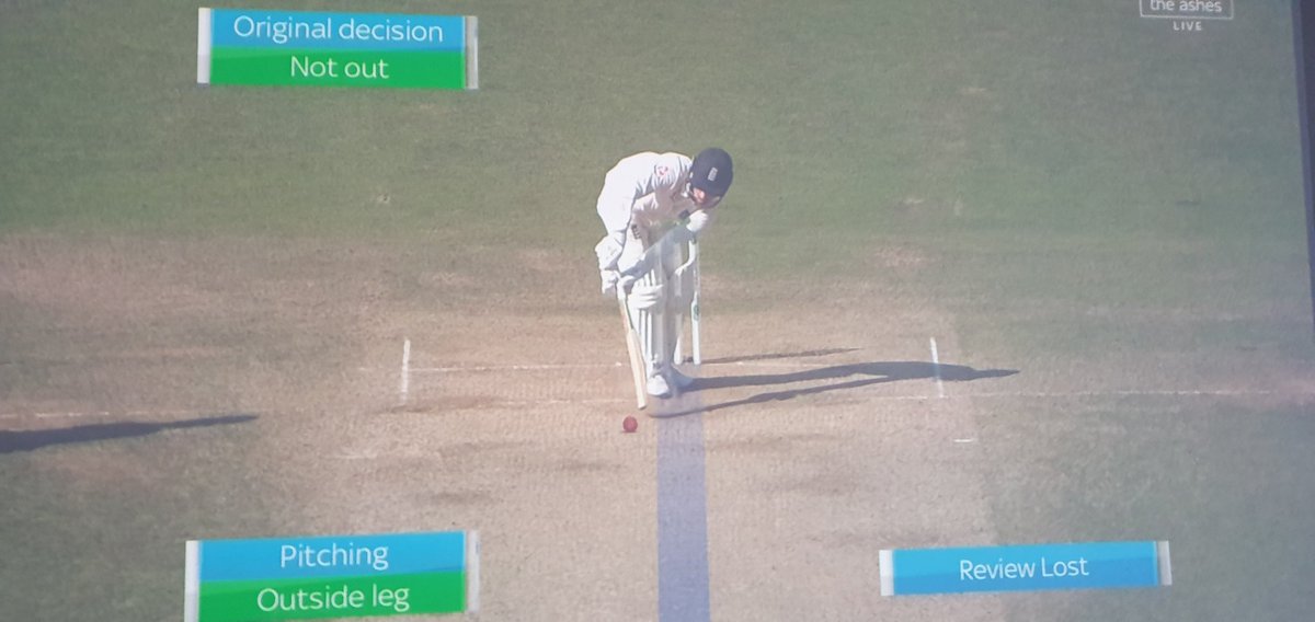 So, if Ian Chappell has his way, this could be out, and Tim Paine would be hailed a genius for going for the review... #Cricket  #Ashes