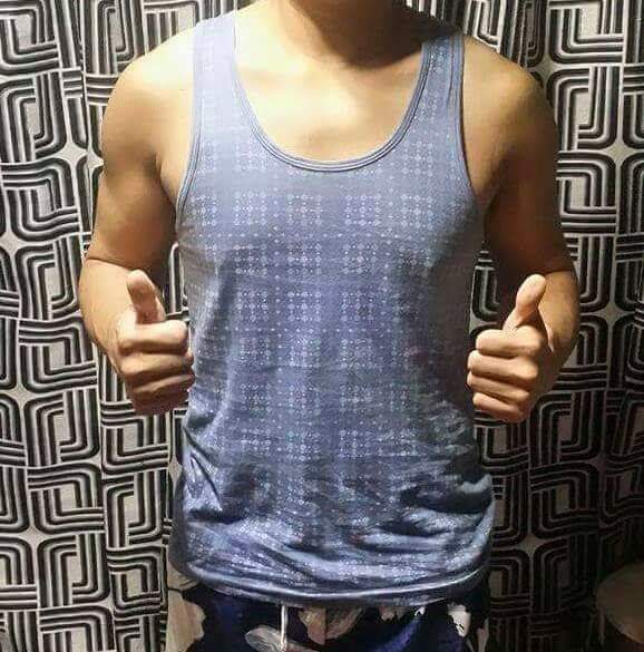 superMHUNDZ14's tweet photo. wankata...katawan!!! that chest tho #BodySelfie💪 https://t.co/mul6fg9QuK