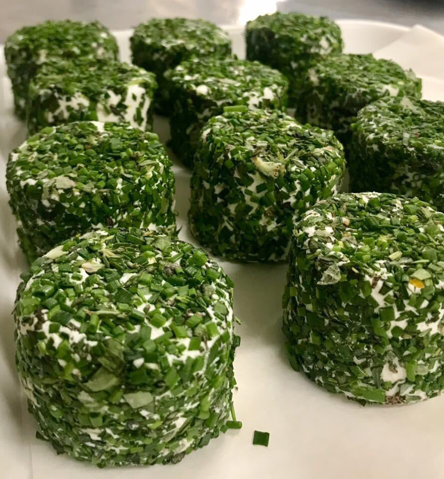 ChefsPass's tweet photo. Stumpy Goats cheese,coated in mixed herbs, these are really great with beetroot chutney and toasted sourdough @ThornbyMoor #goatscheese #sourdough #usethemorlosethem #localsuppliers #cumbrianfood #fromagedechèvre #quesodecabra #formaggiodicapra #cheese https://t.co/lZRAegF9eq