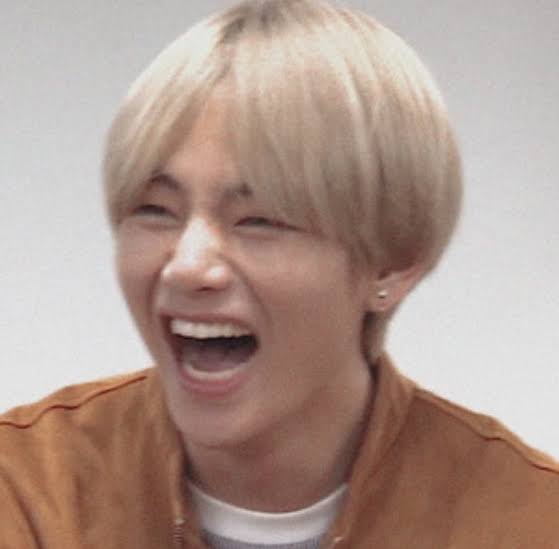 taehyung laughing so hard and goes ^♡^ : a much needed thread