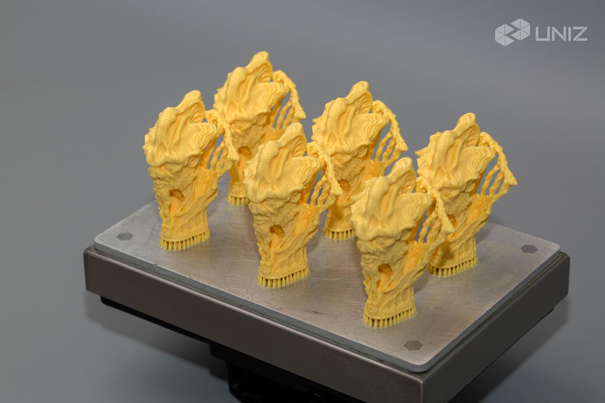 UNIZTechnology's tweet photo. What a beautiful model design and printing effect!
Credit to bendansie for this artwork.
.
.
#3Dprinting #3Dprint #3Dprinter #CoolGadgets #Technology #Tech #news #printing #additivemanufacturing #uniz #slash2 #engadget #Gadgetreviews #dentist #teeth #dental #retainer #retainers https://t.co/wwQLkyqSso