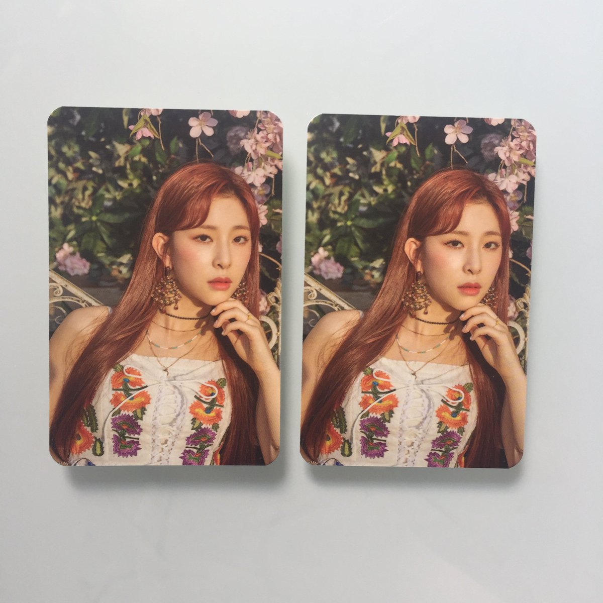 lovesorisa's tweet photo. [💌] have: 
pt 3: minju flower pc x2
the keys: minju standee, minju profile card, lena holo card

[💌] want:
pt 3: can trade for almost any cards
the keys: seokyoung equivalents

loc: poland
ww?: yes!

#gwsn #the_keys #wtt #gwsntrade #kpoptrade #photocardtrade #gwsnphotocard https://t.co/aYNIHnIbkU