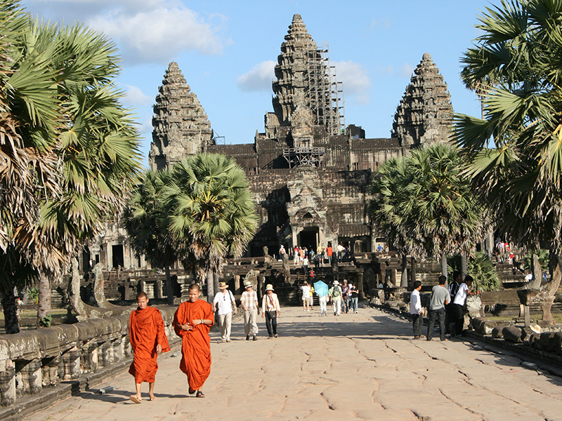 azotours's tweet photo. Cambodia is considered as an extremely popular and ideal tourist destination in Southeast Asia with numberous of interesting places
Visit at: https://t.co/9lB32hwWLm
#azotours #azotourvietnam
#angkorwat #siemreap #Cambodia
#angkorthom #kohrong_samloem #preahvihear #sihanoukville https://t.co/s4JECWKzS8