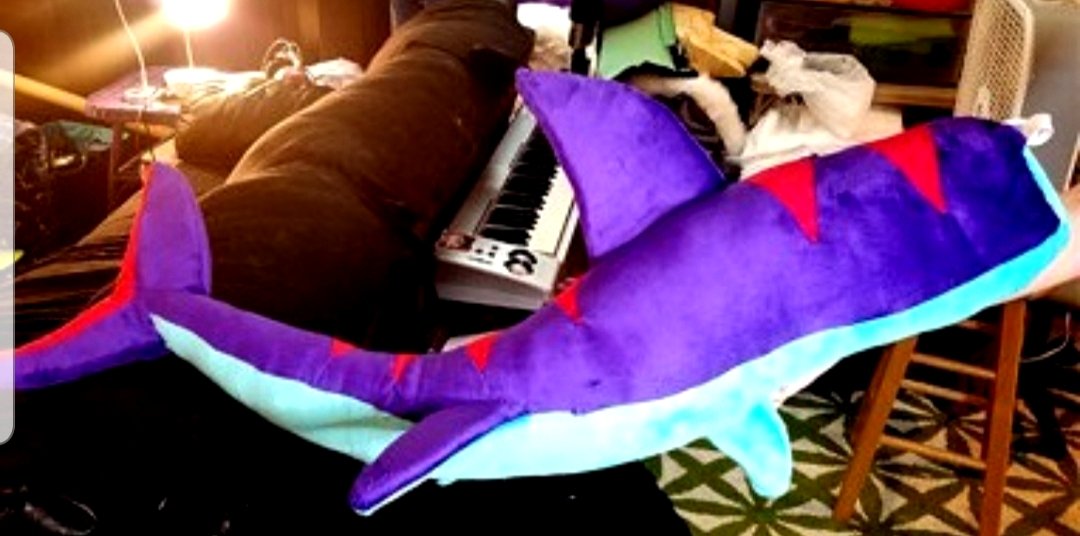 vilesuits's tweet photo. Shark tail! 

Video here 
https://t.co/yzHdcrfKTH

#fursuit #furry #fursuitmaker #fursuitcommissions #commissionsopen #sharktail #sharkfursuit #sharkfurry https://t.co/W201FDzU75