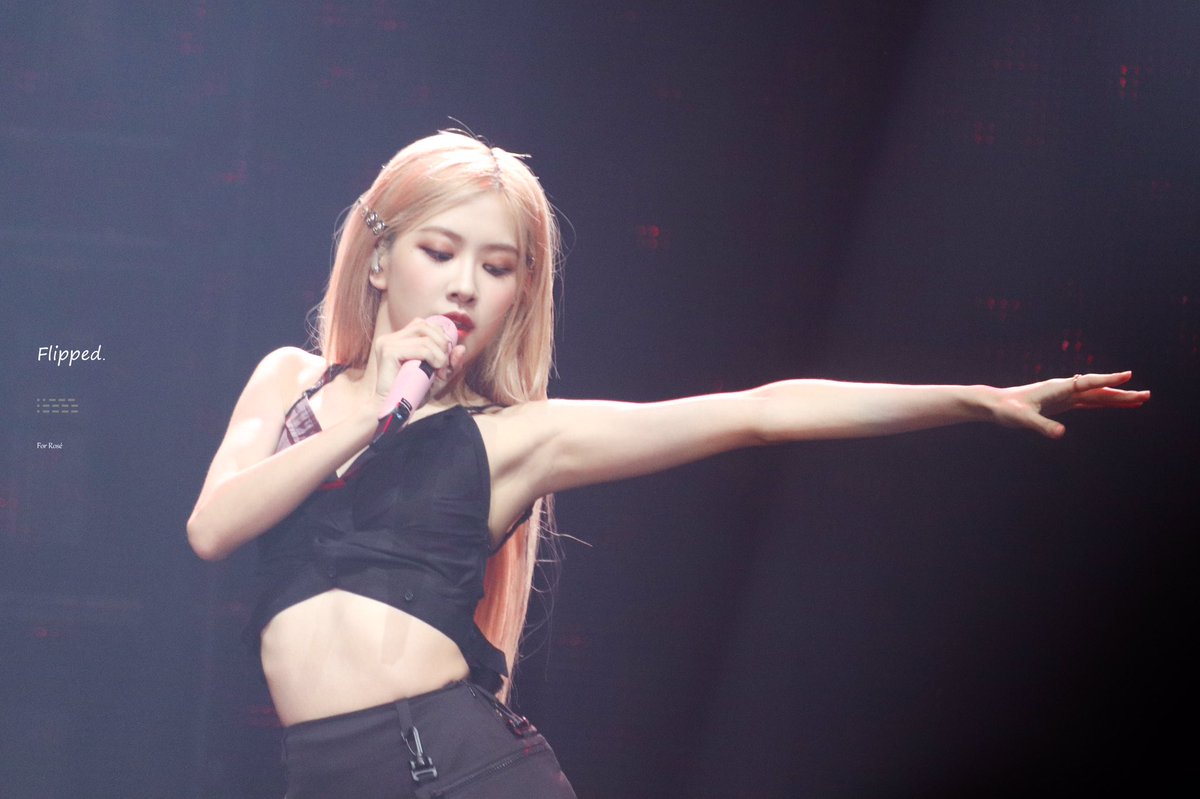 211Flipped's tweet image. 190921 PRIVATE STAGE

𝐅𝐥𝐢𝐩𝐩𝐞𝐝.

•• — — —
• — — — —
• — — — —

For Rosé

#ROSÉ⁠ #로제 #BLACKPINK #블랙핑크