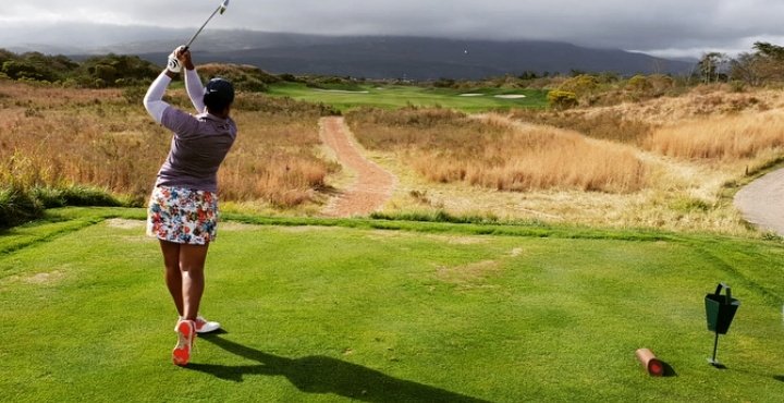FelicityShiba's tweet photo. If you could pick any course in South Africa to play, what's the first course you would choose to play after lockdown? For me, definitely @FANCOURTSA I didn't get to play #Montagu when I was there. So I'm missing a flag. #FlagCollector🏌🏾‍♀️⛳ https://t.co/R7JoF1FOHJ