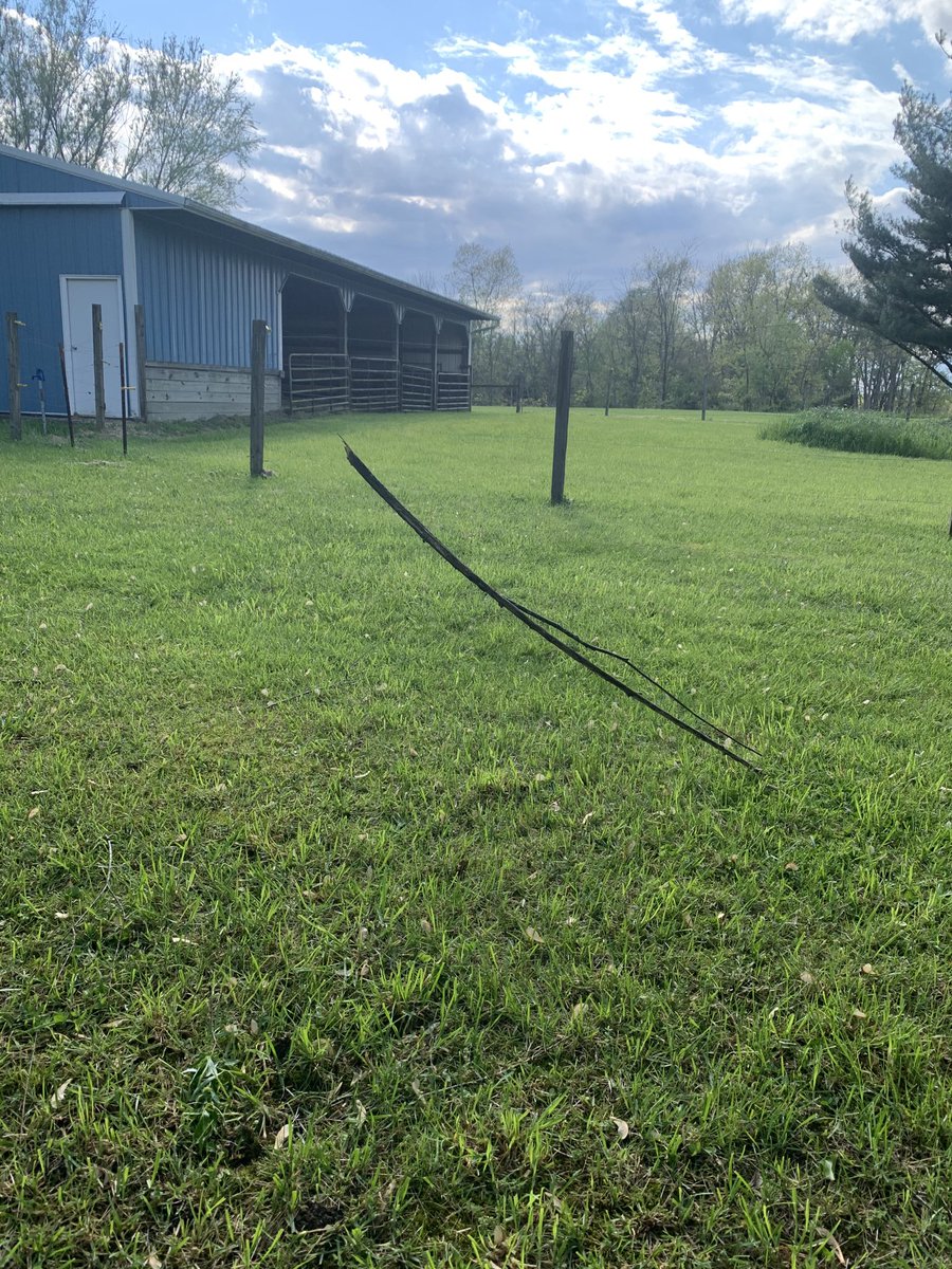 MeishaGeiser's tweet image. ⁦@RandiRicoWLWT⁩ yesterday storm/strong winds that blew thru Adams County