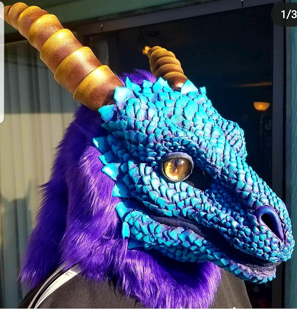 vilesuits's tweet photo. Blue dragon! (Sold) 
#fursuit #fursuitmaker #dragon #dragonmask #costume #furry #fursuitcommissions #commissionsopen #mask https://t.co/mD0zrioEd9