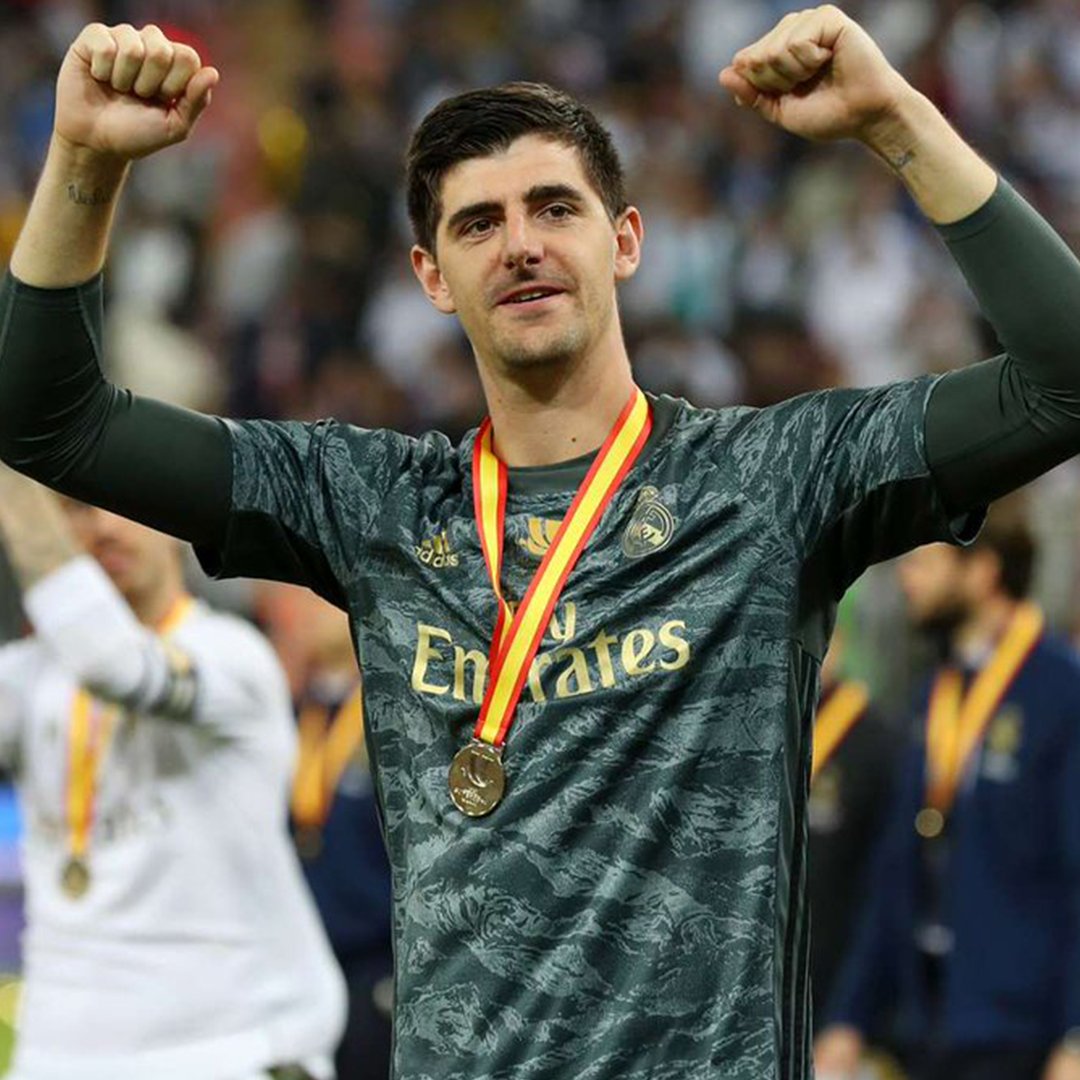 Happy Birthday, Thibaut Courtois!

Where does he rank among the world\s best goalkeepers? 