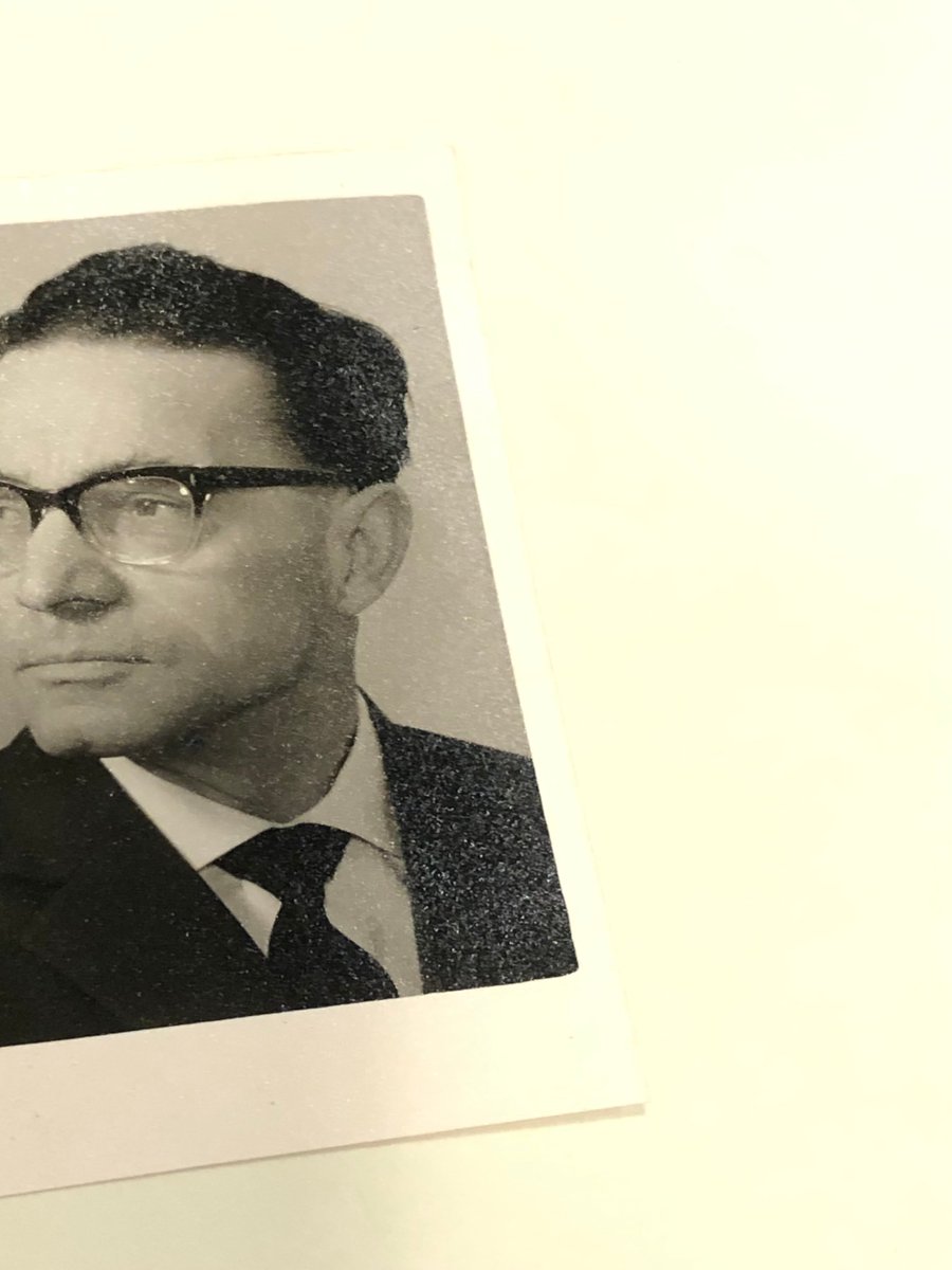 JanGeorgPlavec's tweet image. Für #Stuttgart1942 veröffentlichen wir ab heute mindestens 50 größere Beiträge zur Stadtgeschichte. Los geht es mit der Geschichte von Robert Nissler. Er war einer der Fotografen - und musste nach dem Krieg um seine Existenz bangen. stuttgarter-zeitung.de/inhalt.die-fot…

#langstrecke