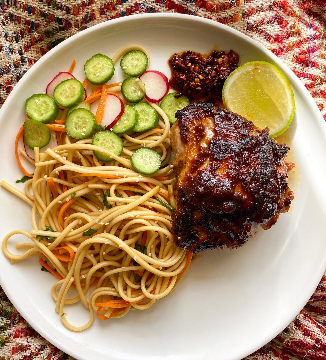 RoseAdamCooks's tweet photo. Miso glazed chicken and noodle salad 🙌🍗🖤 head over to my Instagram or Facebook pages for the recipe xx #MasterChefAU #themiddlestore https://t.co/z7H9oyjqt6