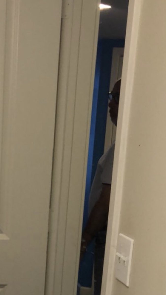 kingsman_tm's tweet image. So Today's Episode on #TwitterVAR😂 😂 😂
The amount of Shame in her father's eyes😭😫💔