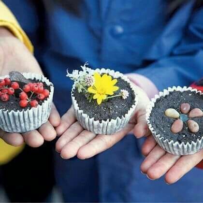 RGSTheGrange's tweet photo. Put on some old clothes and see what you can find in the garden to make some mud cakes! What steps do you need to take to make them? What will you use to decorate your cakes? Can you write a recipe for them? How many cakes did you make? #messyisgood #mudkitchen #lovetolearn https://t.co/URdNTErYRL