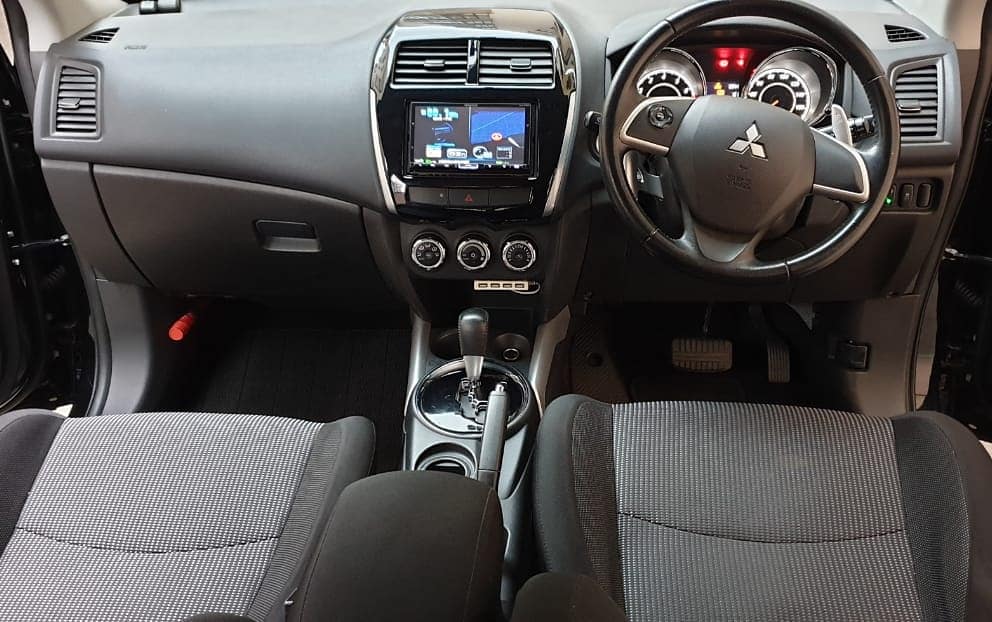 Autopedia_Inc's tweet photo. Mitsubishi RVR ROADEST/ Black/ Year 2013/ 1800cc Mivec Auto/ ABS/ Clean dark interior/ Rear spoiler/ Alloy Rims/ DVD CD FM Back Camera/ ONLY Ksh 1,885,000/- ☎️ Autopedia on 0736355555/ 0731546944/ 0737119585
#mitsubishirvr
#roadest
#autopediainc
@Autopedia_Inc https://t.co/HOEtXbk9ZJ
