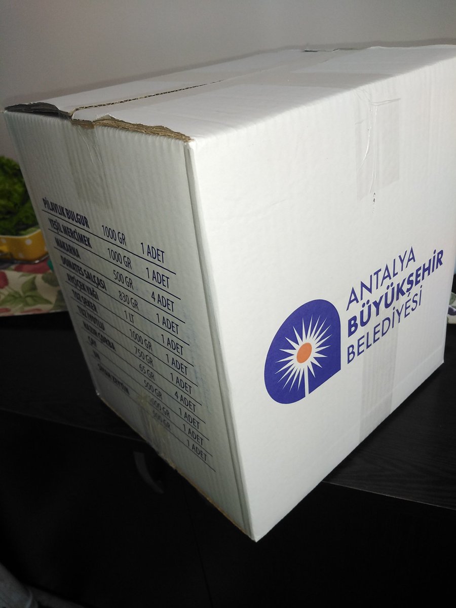 UlkEbru's tweet photo. Paket elimize ulaştı. Çok teşekkür ederim @BocekMuhittin
#Antalyabüyükşehirbelediyesi
#Antalya
#CHP
#chpgençlikantalya
@Av_umituysal https://t.co/fqqb1aNAcI