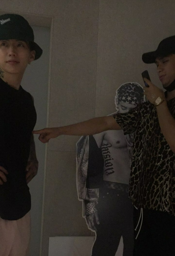 hourIyminsik's tweet photo. https://t.co/9OOEtffFrN