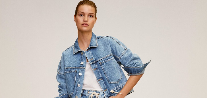 dsigno_'s tweet photo. ♻ La firma de moda @Mango lanza su primera colección de fibras recicladas.
@Modaes ➡ https://t.co/Qo6OJpeM8T ⬅ https://t.co/Tb9pFk4n9N