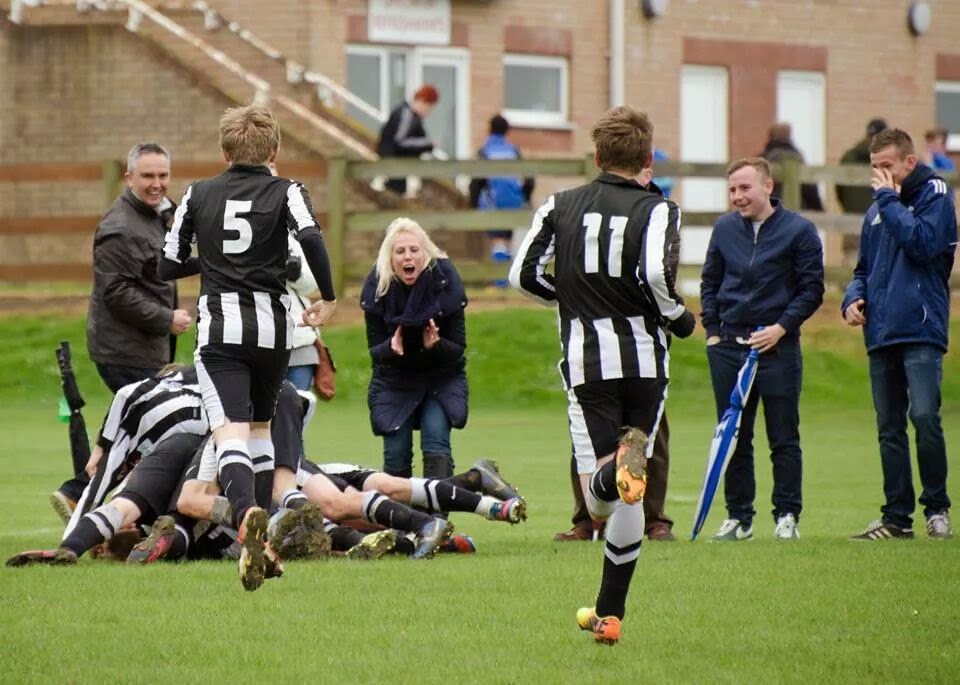 kearl1973's tweet photo. 6 year's ago today time fly's great memories great times  @milligan_luke @TylerEarl21 @tomburton77 @OllieLudman 🏆⚽ https://t.co/GJBiYm93FF