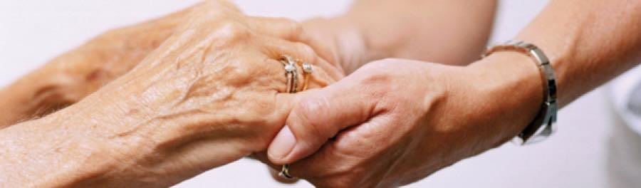 VincentLedoux59's tweet photo. Ils sont peu payés mais tellement indispensables au maintien à domicile des personnes âgées, dépendantes et handicapées. Les #auxiliairesdeviesociale font preuve de courage et de dévouement dans cette #crisecovid19. Une prime exceptionnelle serait bienvenue cher @olivierveran https://t.co/vr3fSavE7Y