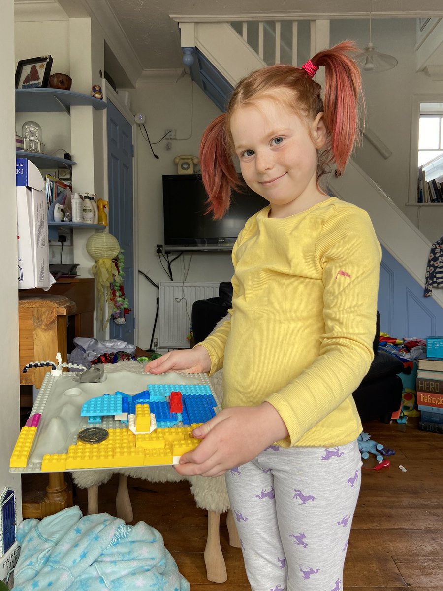BeachschoolO's tweet photo. @maddiemoate hi maddie. This is Josie, age 6, who so very excited about ocean week with you! She’s made a LEGO rockpool with a beach, water, lego crab, lego anenome and a spider crab whilst waiting for you today. These are things we see on the mudflats and saltmarsh near us. https://t.co/mFGjY9g9yc