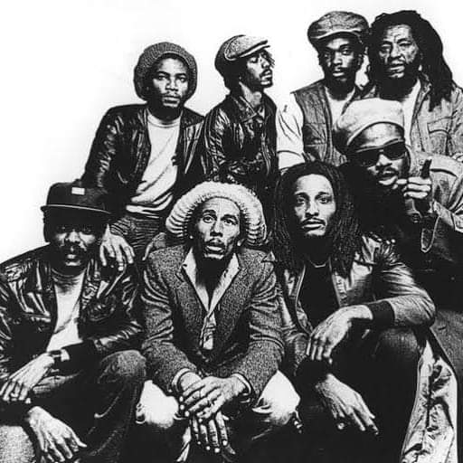 CAdede's tweet photo. The Wailers Band was established in 1963.
Members are as follows
Back Row L-R: Tyrone Downie, Junior Marvin, Earl Lindo, Alvin Patterson
Front Row L-R: Carlton Barrett, Bob Marley, Albert Anderson, Aston Barrett.
#BobsDay
#39thAnniversary
#TuffGongInternational🔴🟡🟢 https://t.co/gzhc25OiSF