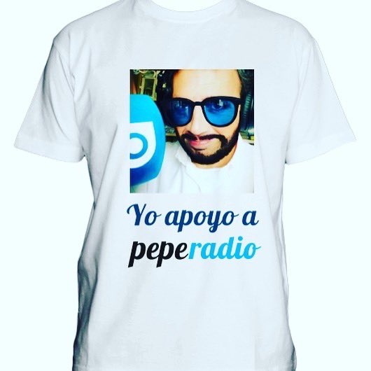 Peperadio's tweet image. ¿Quieres apoyar a tu emisora de radio favorita? ¡Tienes pues que hacerte con una! crowdence.com/la-camiseta-de… #peperadio #camisetas #moda