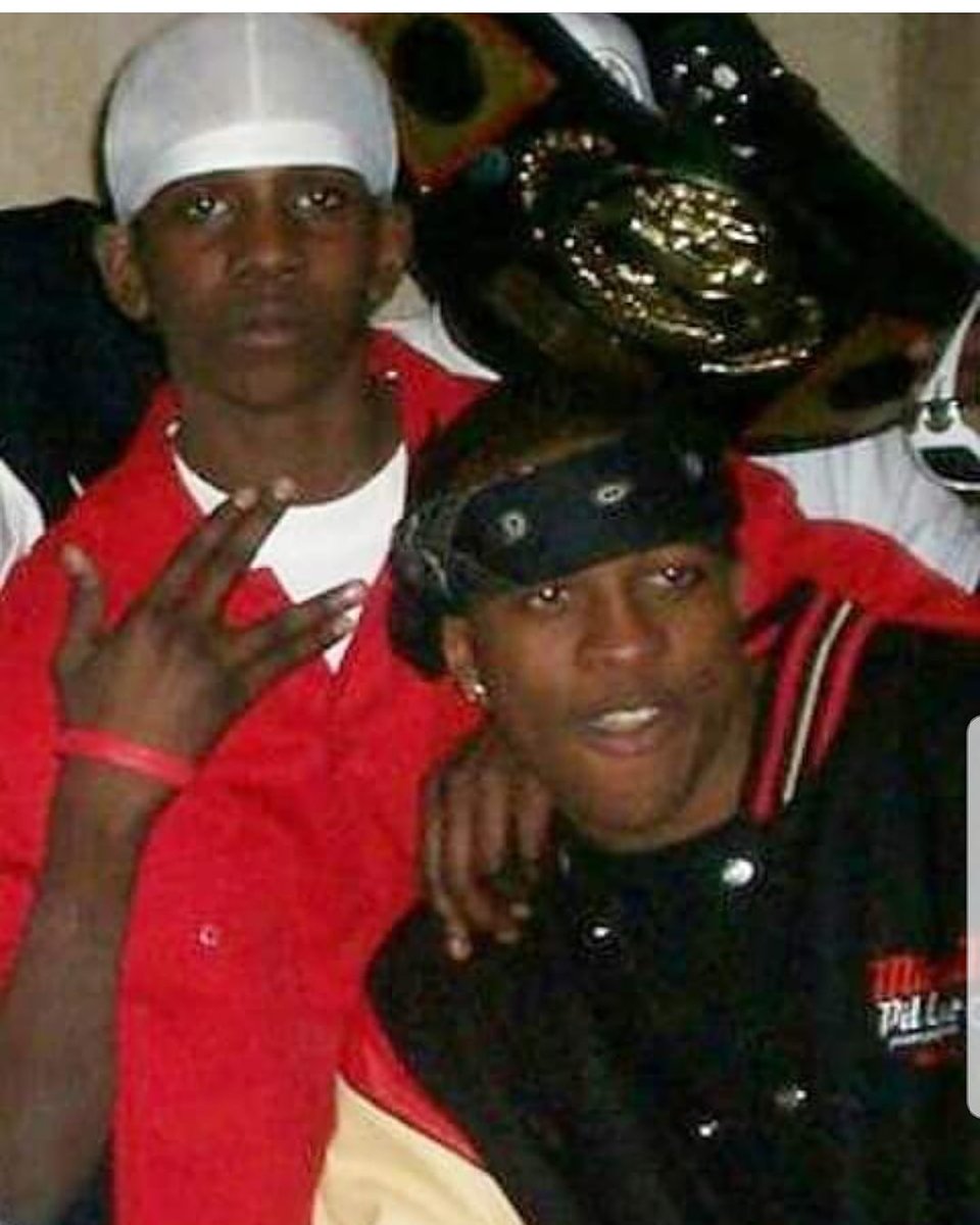 BooperIm's tweet photo. R.I.P/Happy Birthday to My Brother from another Mother Steven "https://t.co/2m4Rd84hBw" Killings 😇😔I gotchu Big Bro keep watching over Me🤞🏿🙏🏾💪🏾💕Put Me on so I can change My city, I'm all in 👉🏿 @ChiefKeef @YSLrecords @gucci1017 @RocNation @1future @MaxBiggavelli @FrencHMonTanA https://t.co/klzrGJSRyq