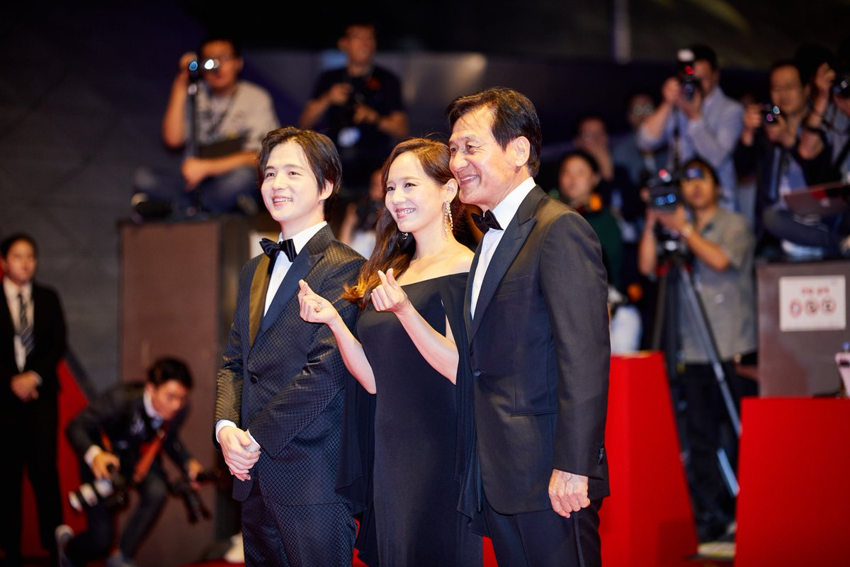 #BIFF2019 한국영화의 오늘-파노라마 섹션 선정작 <#종이꽃>(감독 고훈)이 제53회 휴스턴국제영화제에서 남우주연상과 최우수외국어영화상을 수상했습...