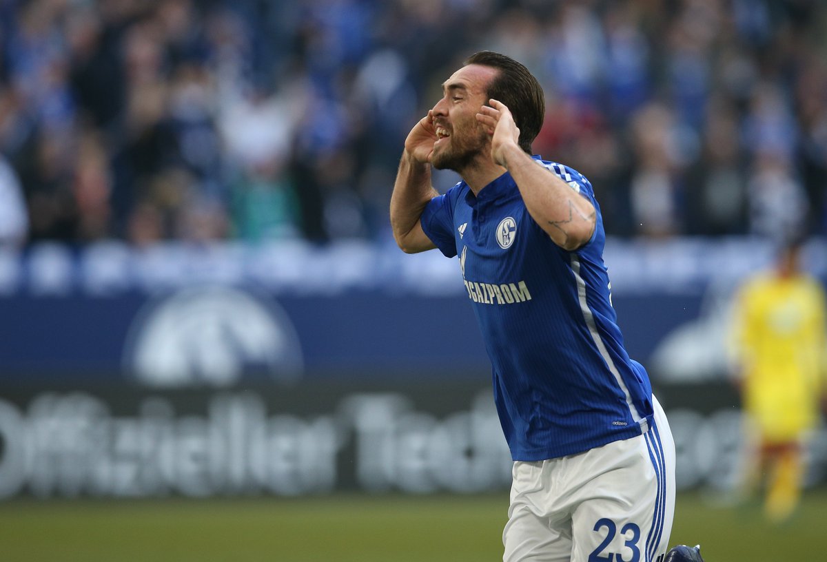   @LCFCNamed in Kicker’s Team of the Season twice at Schalke, and a Premier League winner with Leicester,  @FuchsOfficial’s former club is the one for you, Foxes!  #S04  