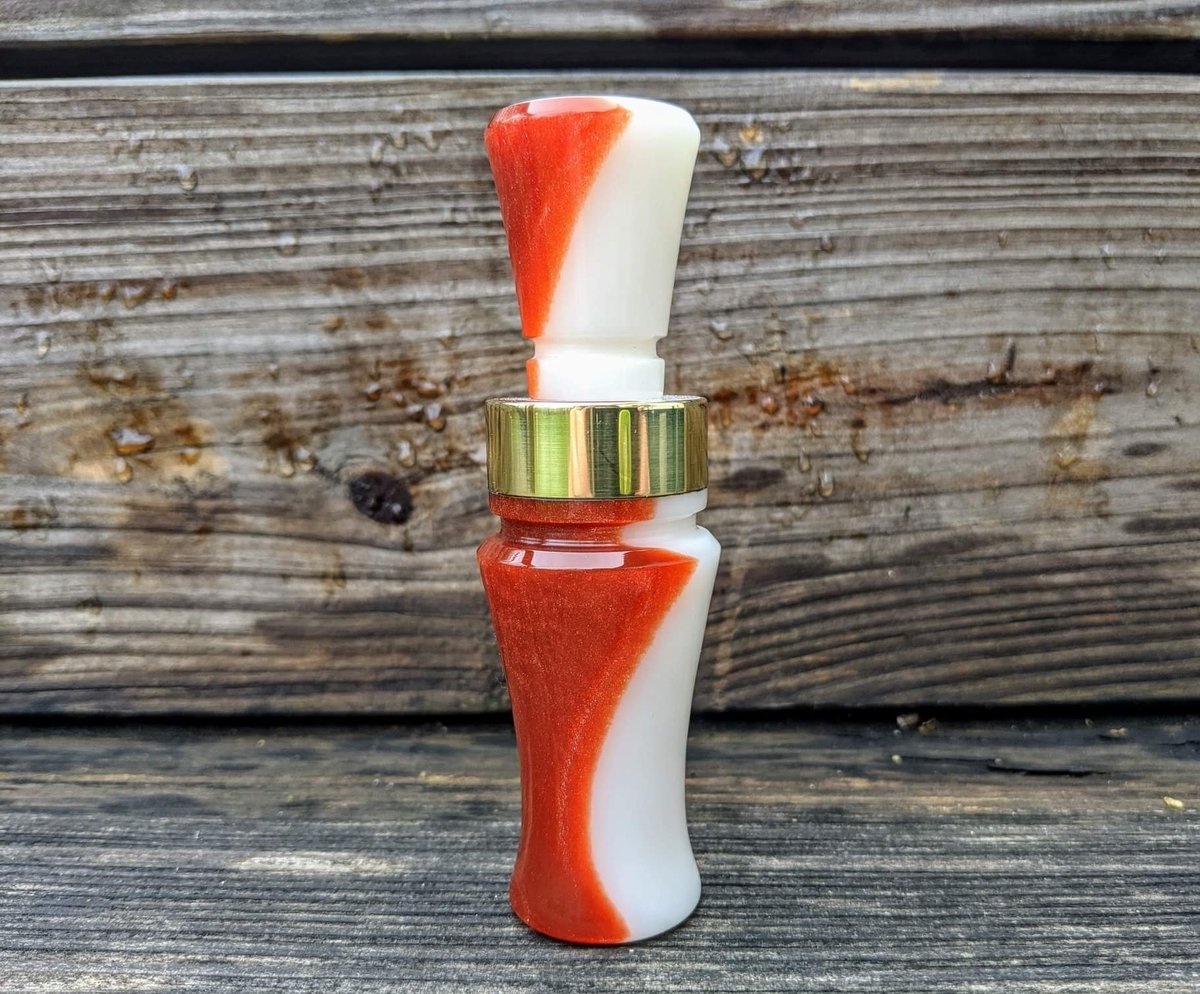 DJCallsCo's tweet photo. Cards fan? Pearl red and white co-cast acrylic duck call...very cool stuff!! This call is a single reed. 
#djcalls #duckcalls #duckhunting #hunting https://t.co/if8NADt21D