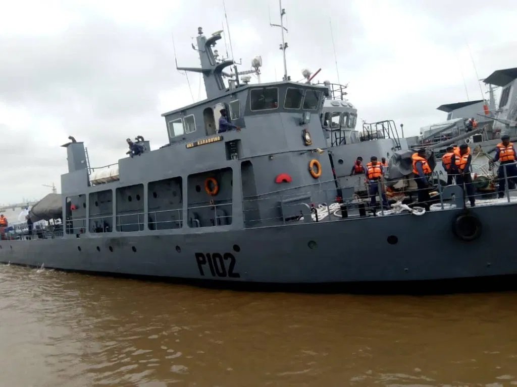 Construction of NNS Karaduwa (P-102)