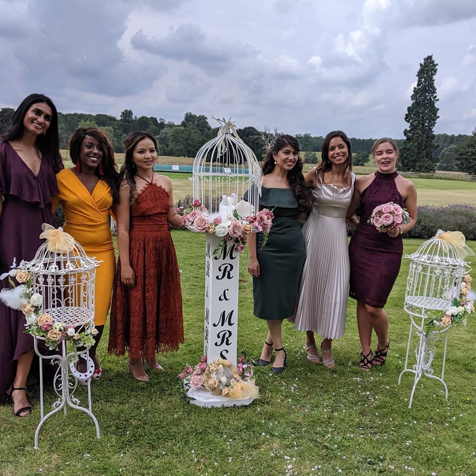 JudyCutt1's tweet photo. Getting married??  I am taking bookings for 2021 and 2022 now, don't leave it until the last minute as I would hate to disappoint.  Lots of birdcages and baskets to choose from.  Lots of flowers and ribbons etc in lots of colours to suit.  https://t.co/Xzk62nu0Xa https://t.co/WRbftR44Ka