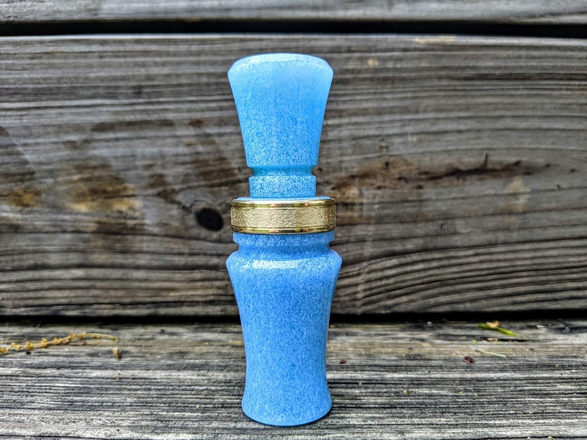 DJCallsCo's tweet photo. Cold as ice!!!! Velvet blue and jade co-cast, this is a very nice color!!! Call is single reed. 
#djcalls #duckcalls #duckhunting #hunting https://t.co/HlHTd62s8h