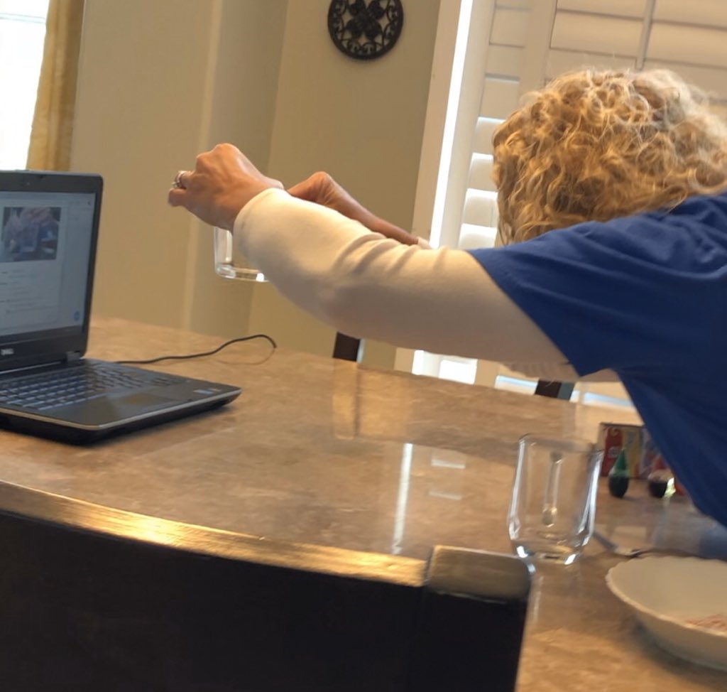 MrsHassels158's tweet photo. Had a blast doing some live teaching on Zoom today! Modeled an experiment to make “fireworks in a jar” with a first grade class! Maybe now they will try it at home:) @ChesakCheetahs #explore158 #ilstepsup #d158 https://t.co/2XCJZufeBJ