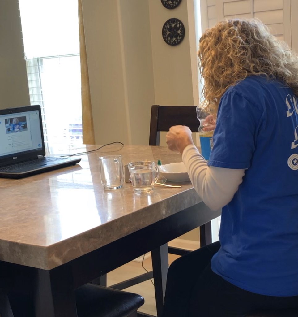 MrsHassels158's tweet photo. Had a blast doing some live teaching on Zoom today! Modeled an experiment to make “fireworks in a jar” with a first grade class! Maybe now they will try it at home:) @ChesakCheetahs #explore158 #ilstepsup #d158 https://t.co/2XCJZufeBJ