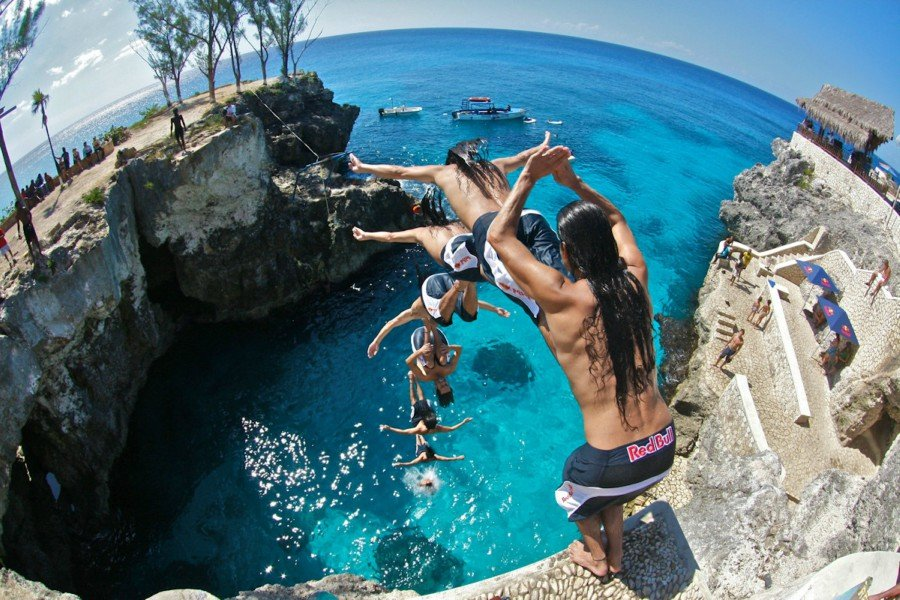 JamaicaVilla's tweet photo. Nowhere is the cliff-diving craze more popular than at Rickโs Cafรฉ in Negril, Jamaica.
For more information please check the link in the BIO.
#besafe #stayhome #cliffjumping #cliff #cliffdiving #adventure #trip #sea #jump #watersbelow #grouptour https://t.co/wUHZOQum0h