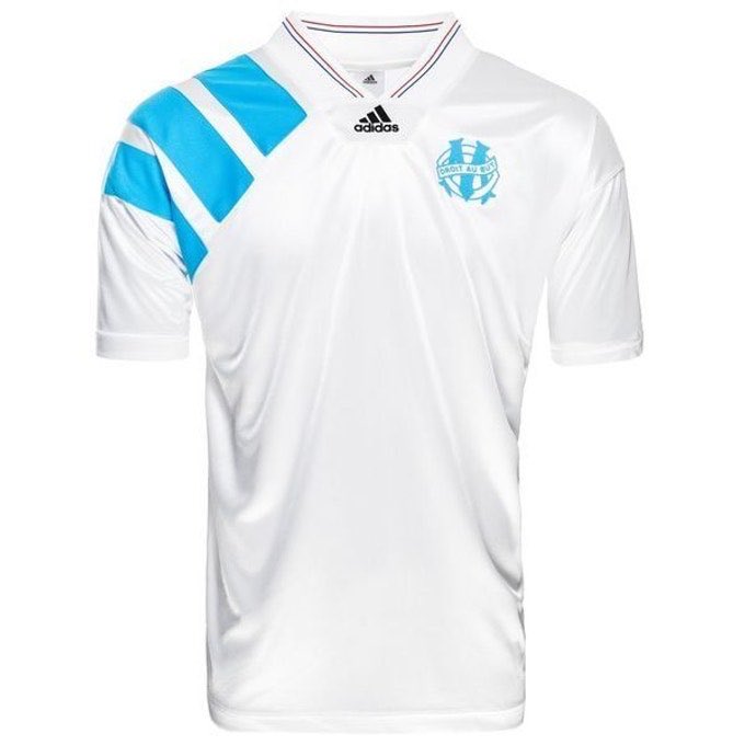 FrankMcCourtoff's tweet photo. 🔵⚪ Les ami(e)s ! Pour vous remercier je vous propose de gagner un de ces 4 maillots de l'OM.

Pour participer, c'est simple :
➡️ Citez un joueur qui a joué à l'OM
➡️ Rt ce post
➡️ Suivez @MaillotFactory4 @FrankMcCourtoff 

Bonne chance à tous ! 🍀 #TeamOM https://t.co/Qdh9jqh1L0