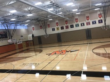 hslogoscom's tweet photo. #IllinoisGymShowdown 
Round 1
Bracket B

130. Luther North Wildcats (Defunct)
🆚
383. Minooka Indians @MCHS_AO 

VOTE BELOW https://t.co/blbBIvDT00